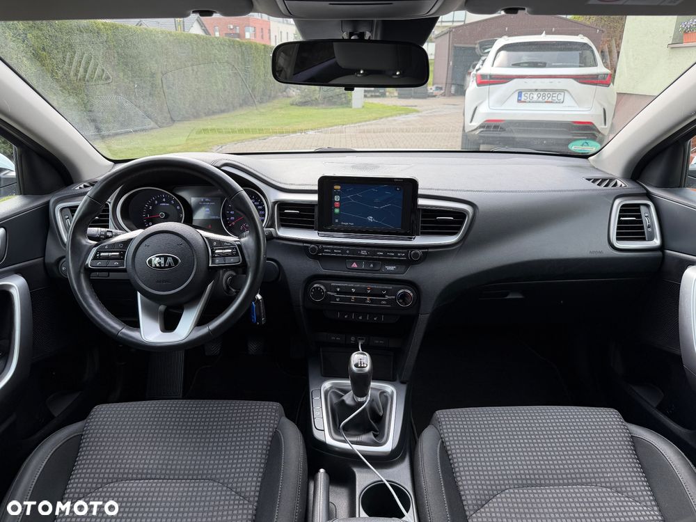 Kia Ceed 1.4 L Business Line Plus - 14