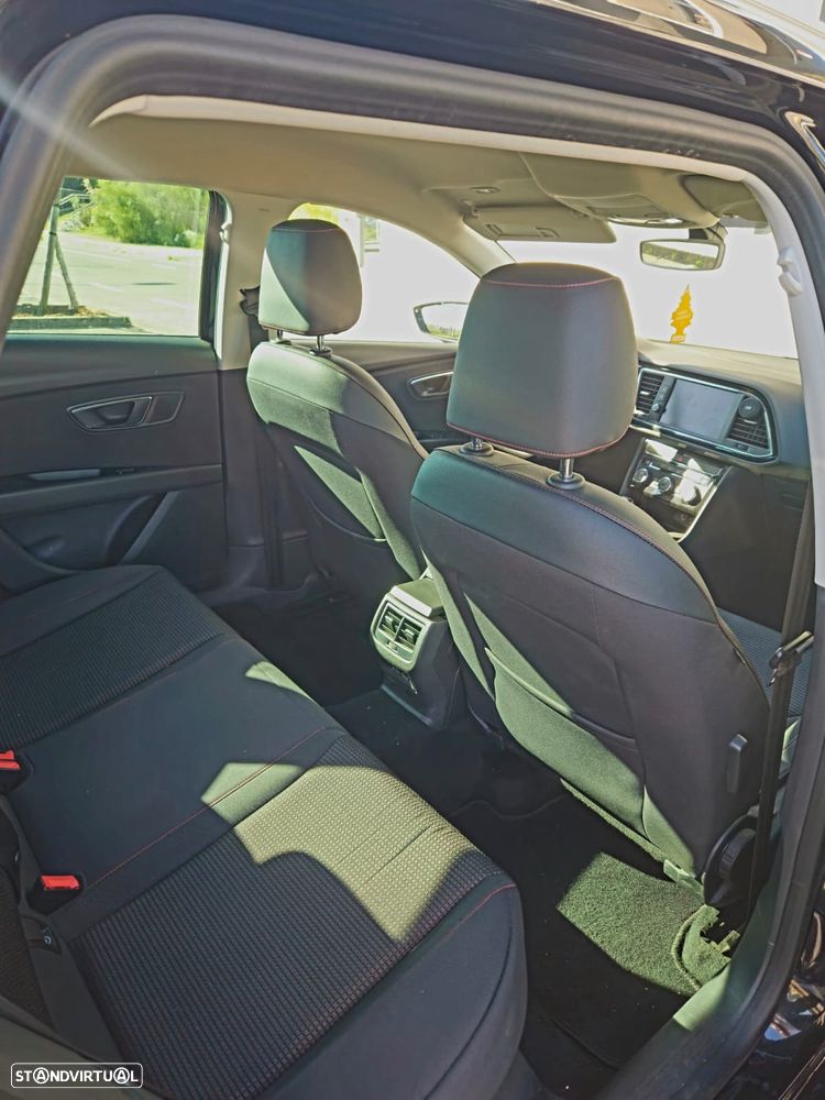 SEAT Leon ST 1.6 TDI FR S/S - 8