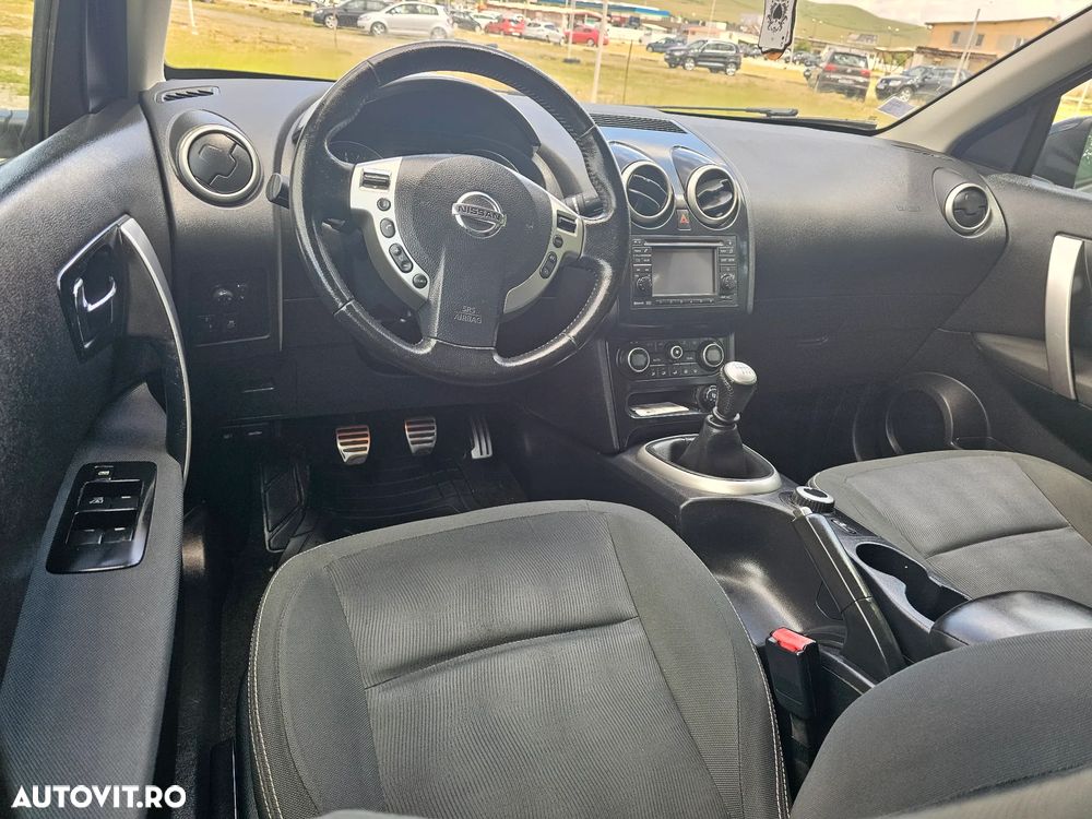 Nissan Qashqai 1.6 DCI ALL-MODE 4x4i ACENTA - 31
