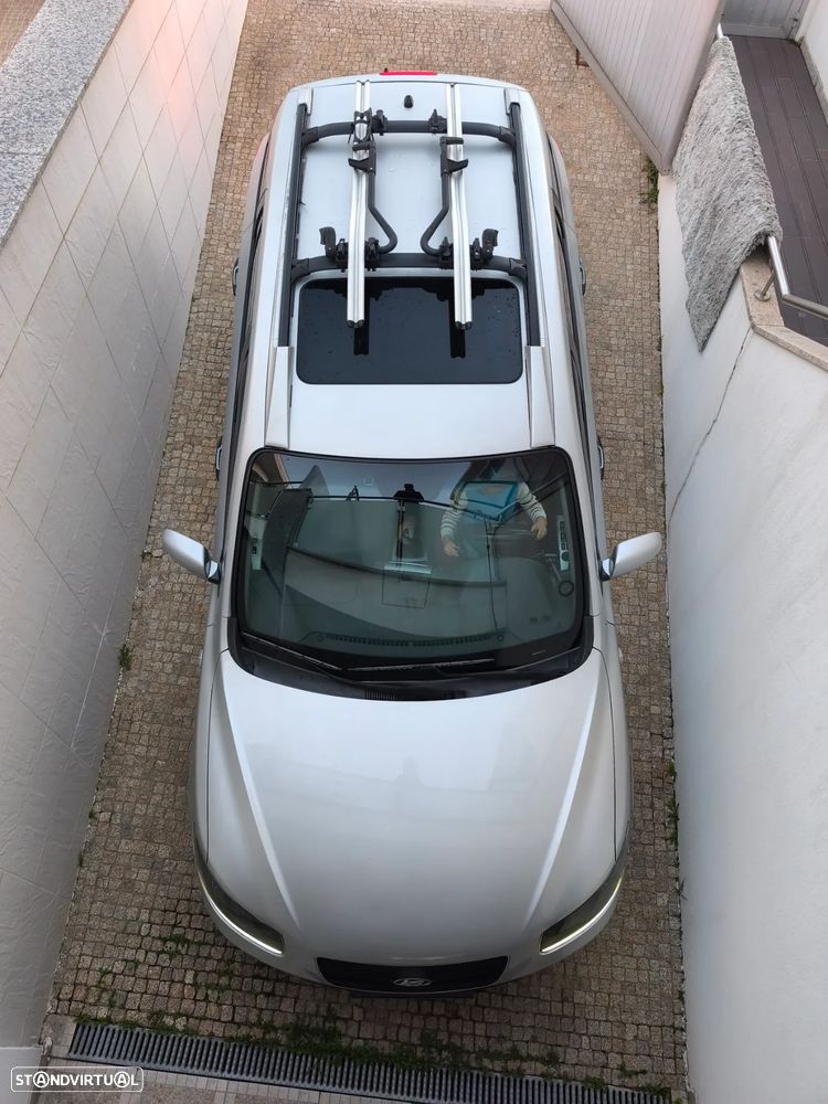 Hyundai Santa Fe 2.2 CRDi 7Wagon Comfort - 12