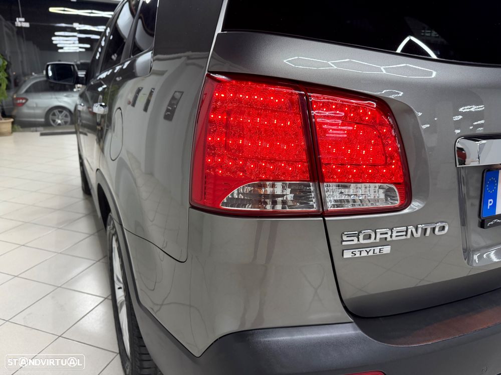 Kia Sorento 2.2 CRDi 4WD Aut. Executive - 10