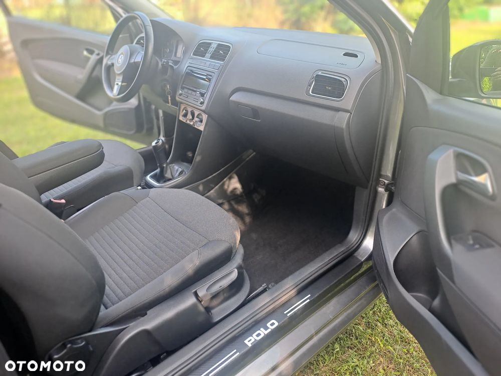 Volkswagen Polo 1.6 TDI Comfortline - 8