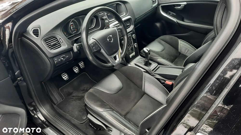 Volvo V40 D2 RDesign - 18