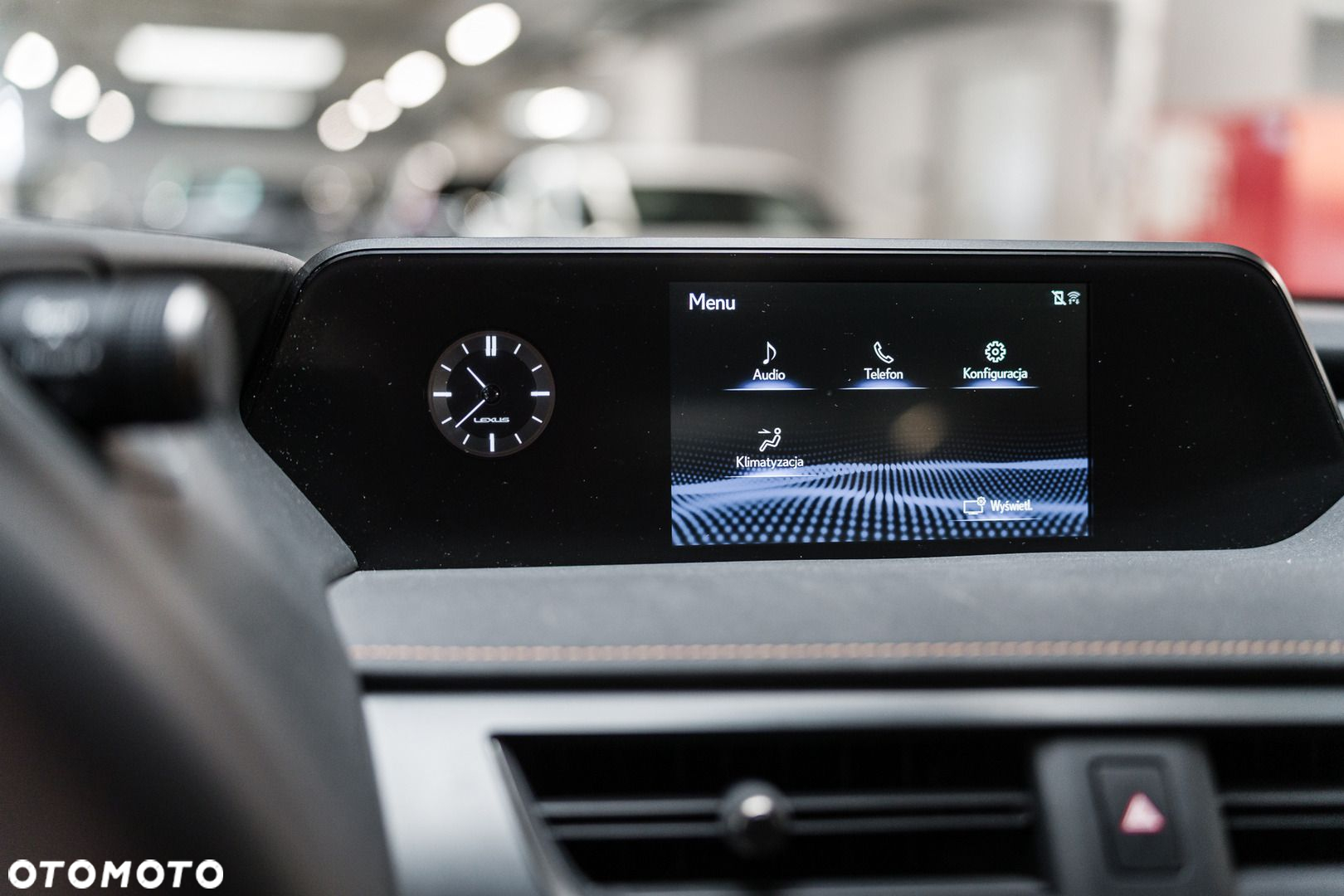 Lexus UX - 15
