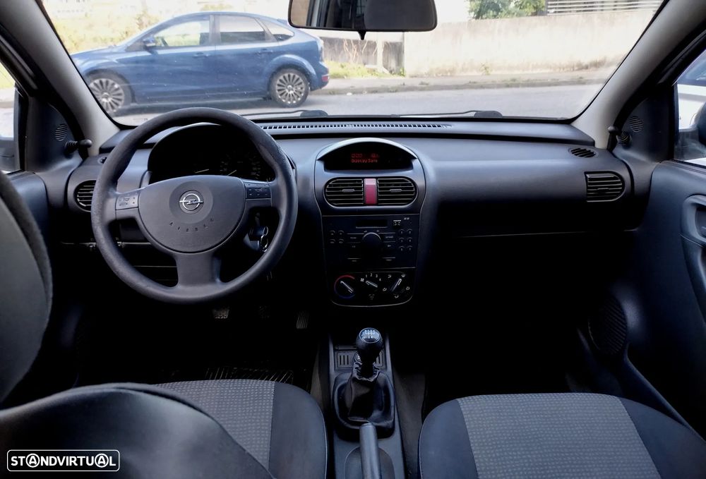 Opel CORSA - 17
