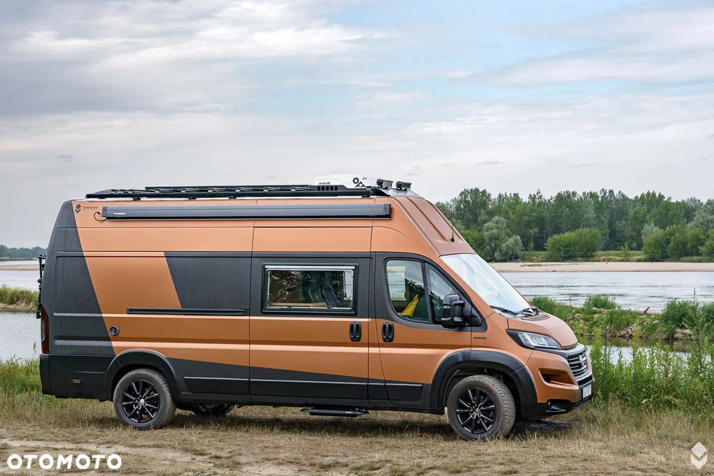 Dodge Ram Promaster - 24