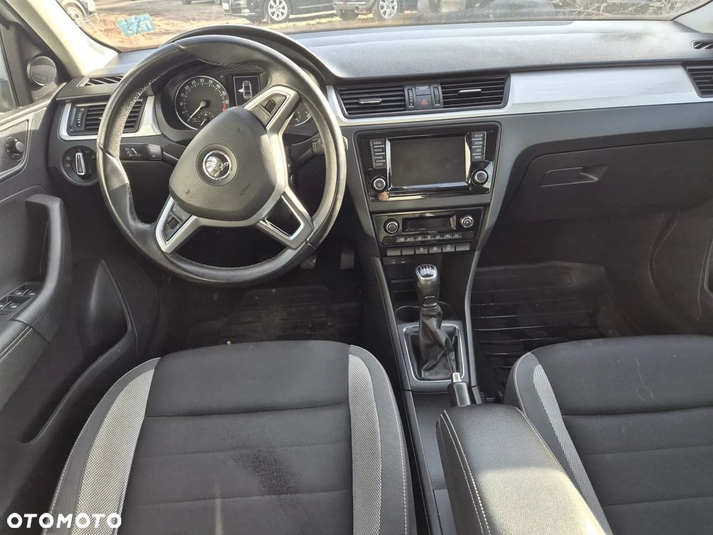 Skoda RAPID - 29
