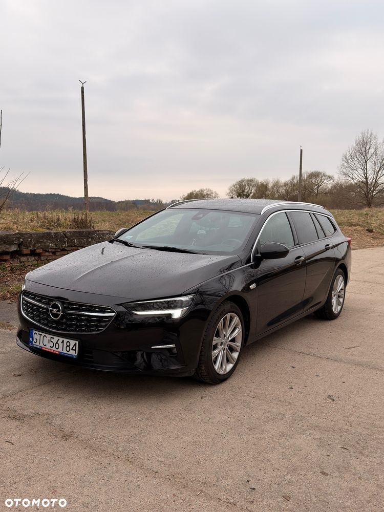Opel Insignia - 1