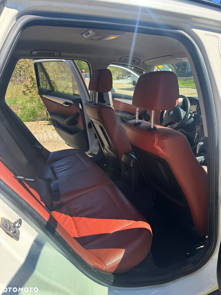 BMW X1 - 11