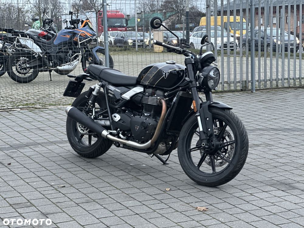 Triumph Speed Twin - 4