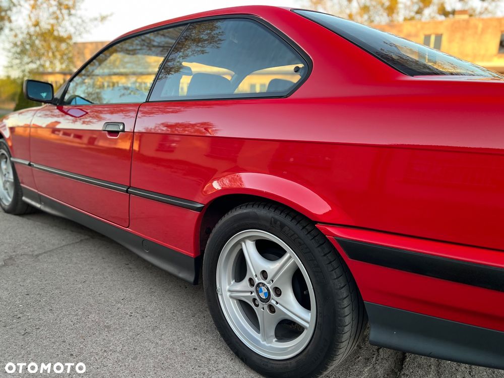 BMW Seria 3 316i - 11