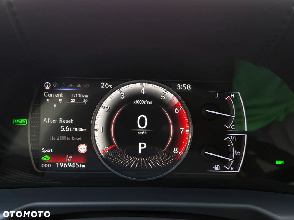 Lexus ES 300h Prestige - 28