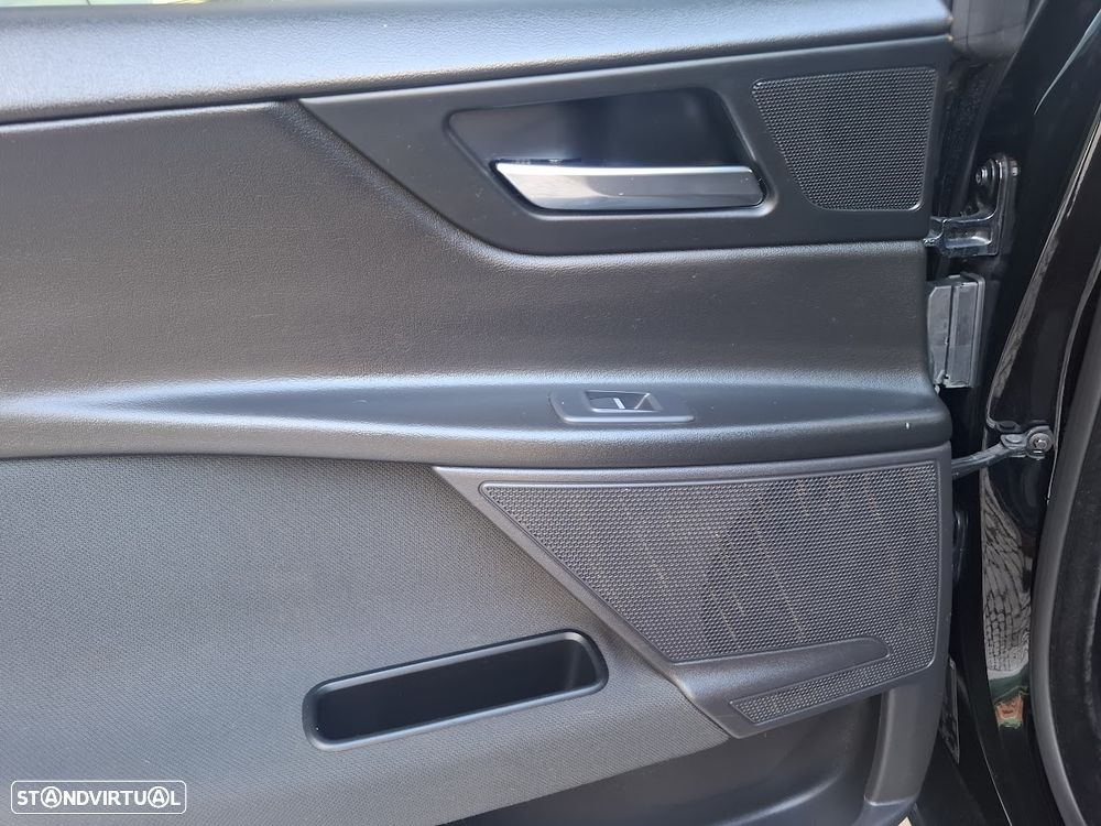 Jaguar XE 2.0 D Prestige Aut. - 33