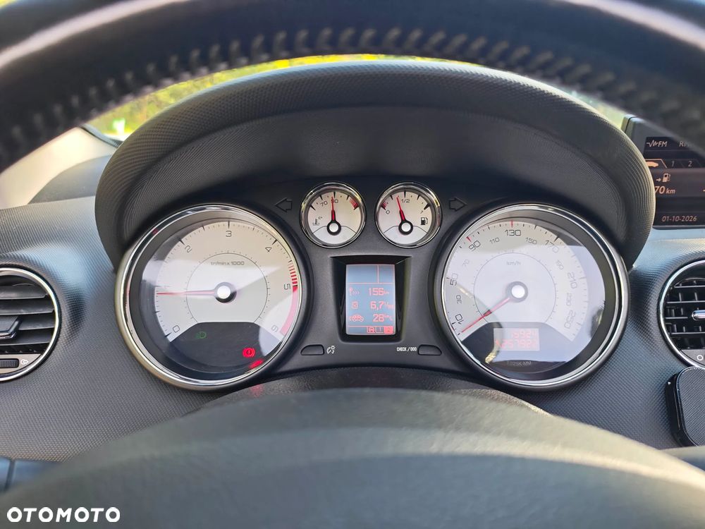 Peugeot 308 HDi FAP 140 Platinum - 27