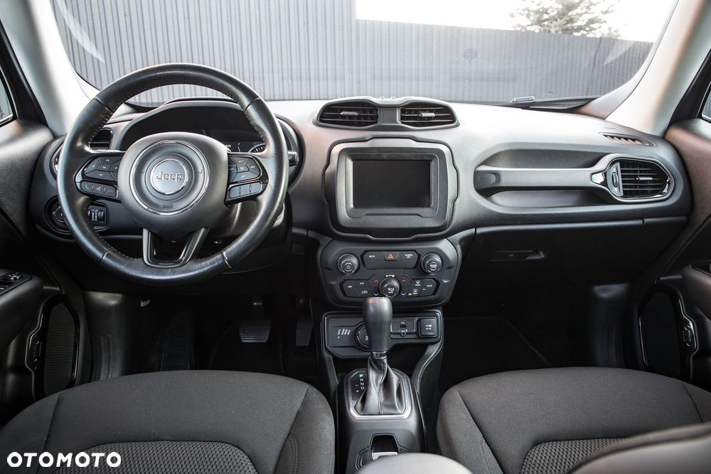 Jeep Renegade - 14