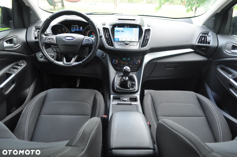 Ford Kuga 2.0 TDCi 4x2 Titanium - 28