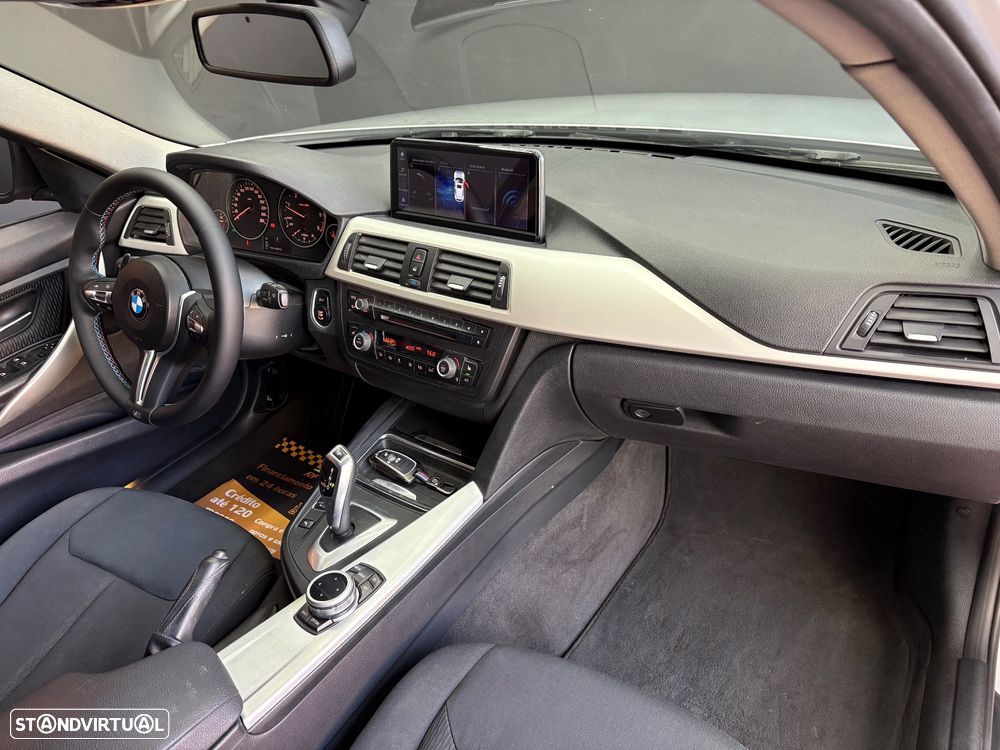 BMW 320 d Touring Aut. Sport Line - 44