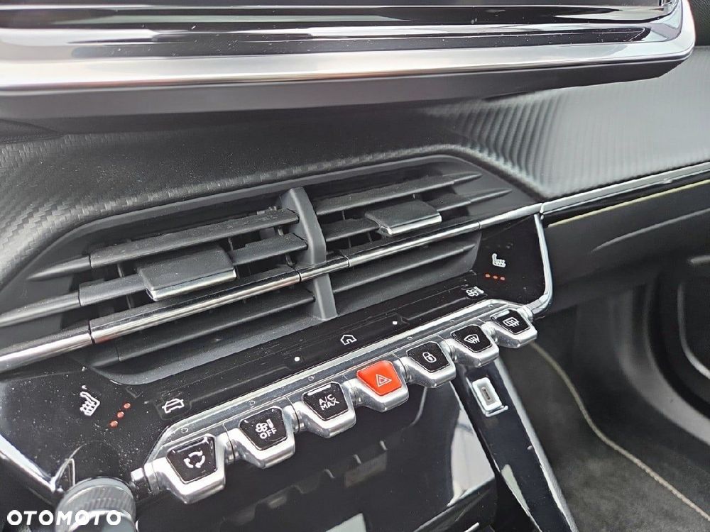 Peugeot 2008 1.2 PureTech GT S&S EAT8 - 16