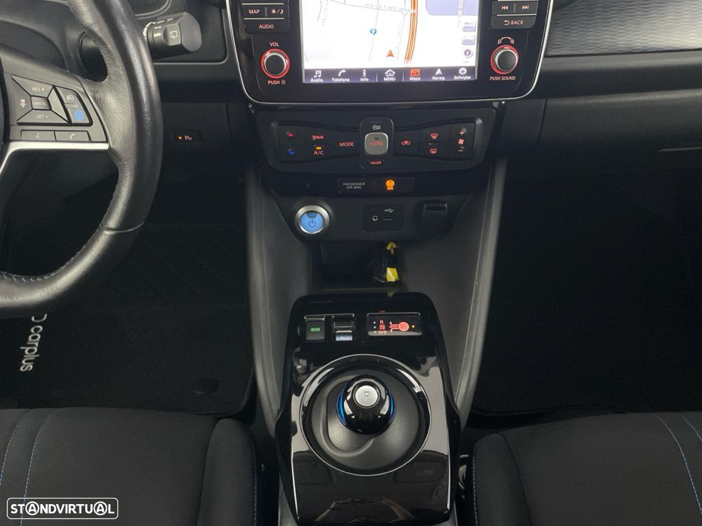 Nissan Leaf N-Connecta - 16