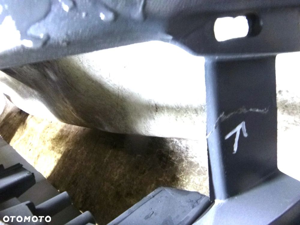 man tgl le2000 l2000 zderzak przód przedni - 5