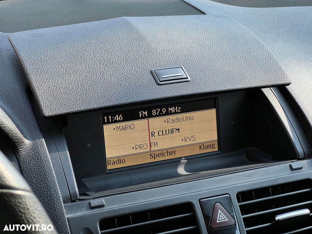Mercedes-Benz C - 28