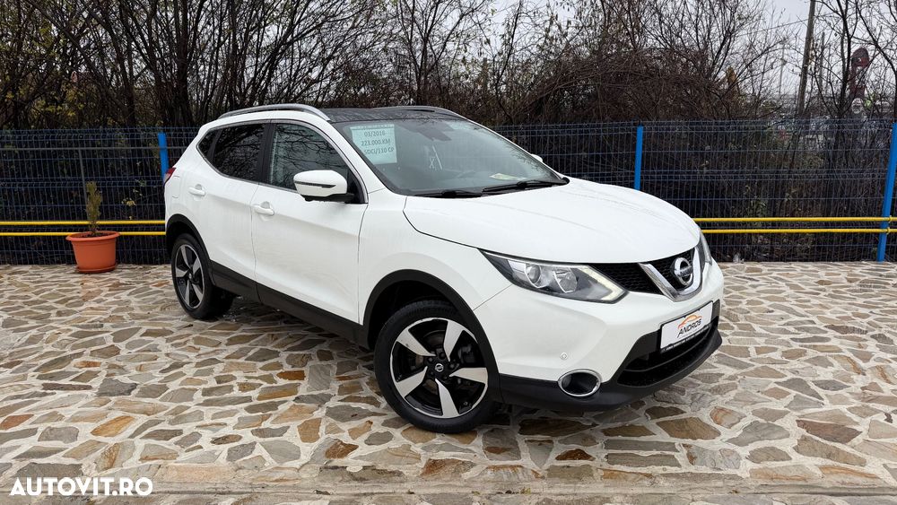 Nissan Qashqai 1.5 DCI N-Connecta - 2