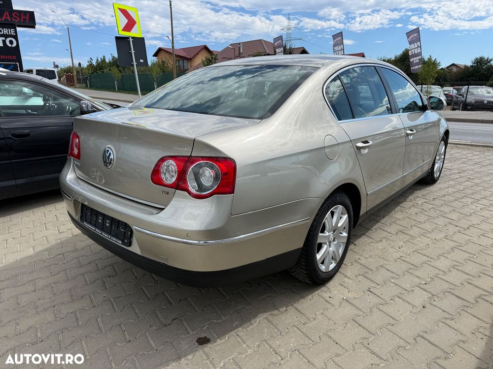 Volkswagen Passat 1.8 TSI Comfortline DSG - 4