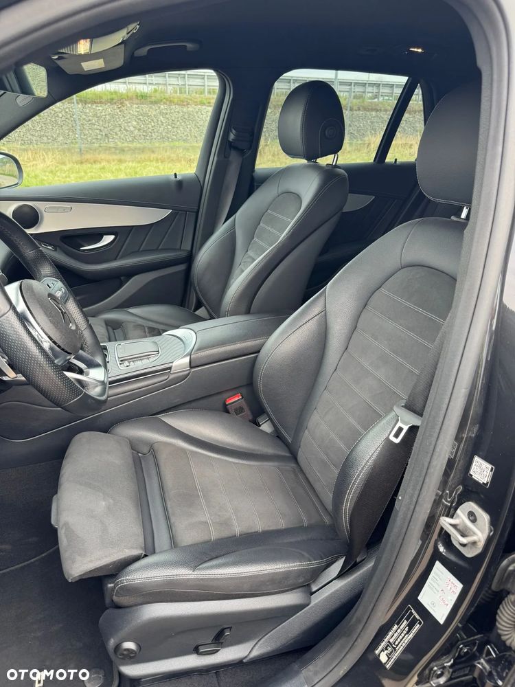 Mercedes-Benz GLC 220 d 4Matic 9G-TRONIC Edition AMG Line - 11
