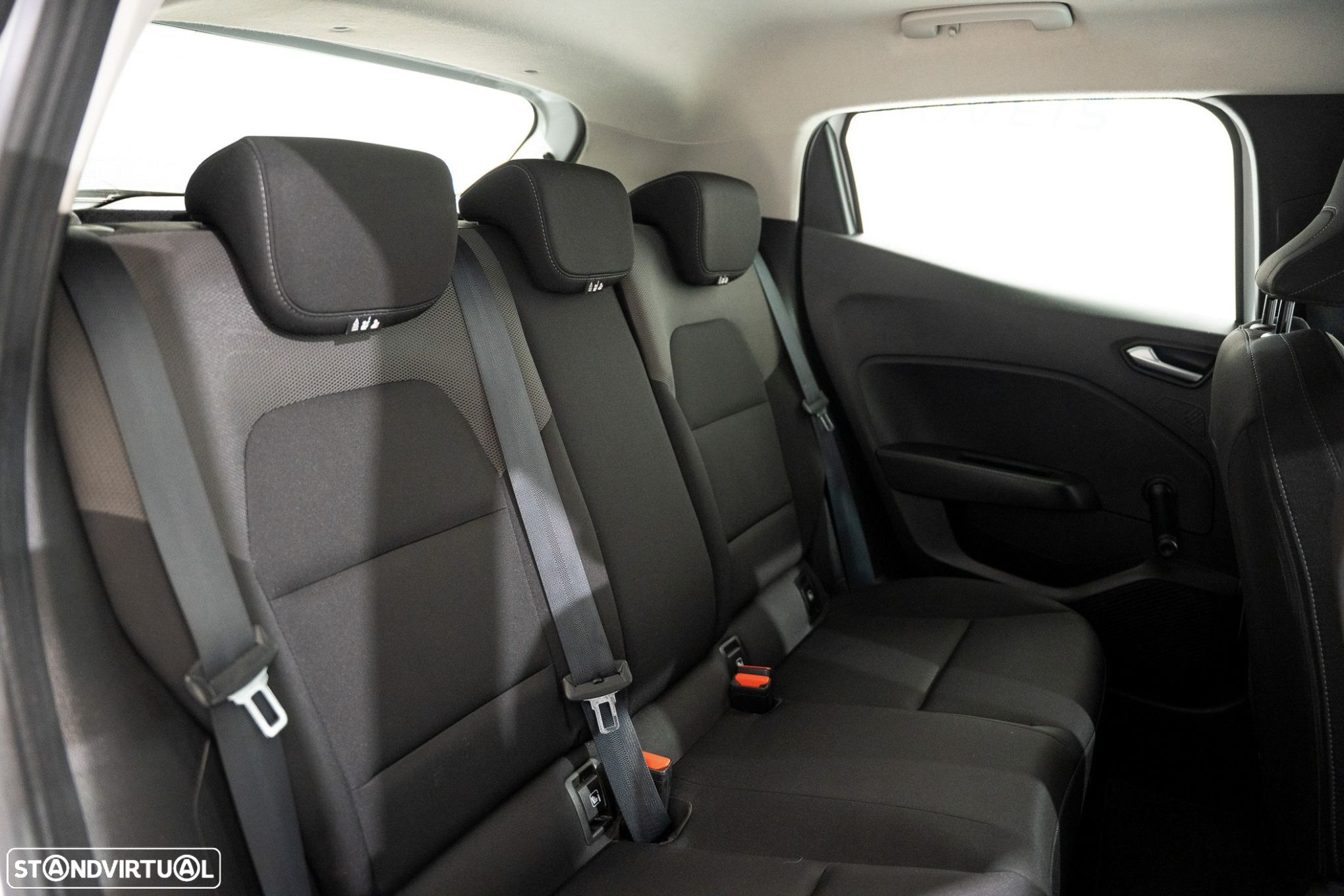 Renault Clio 1.5 Blue dCi Zen - 12