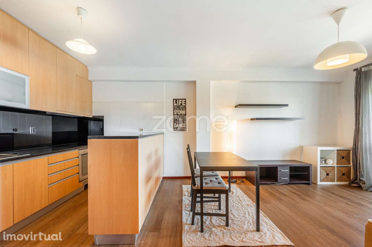 Apartamento T1 Mobilado com Garagem no Castêlo da Maia! - Grande imagem: 5/19