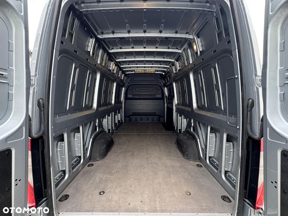 Mercedes-Benz Sprinter Sprinter 319 CDI - 8