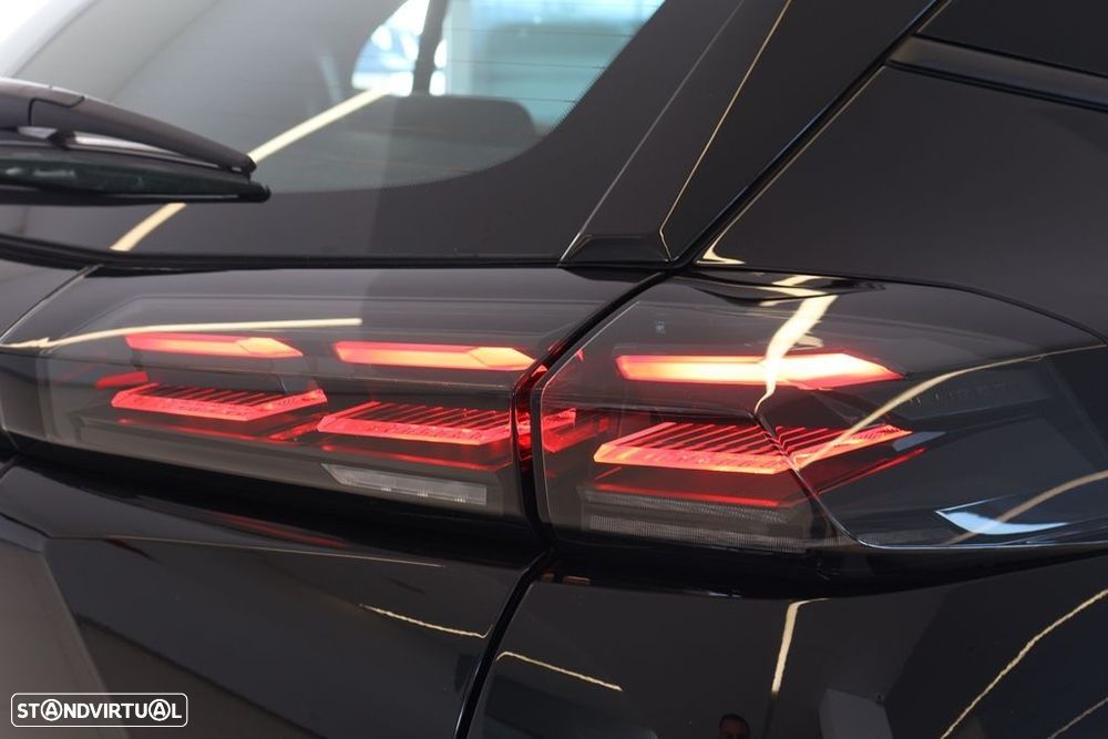 Peugeot 2008 1.2 PureTech Style - 31