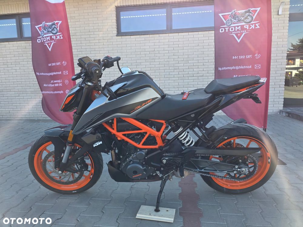 KTM Duke - 18