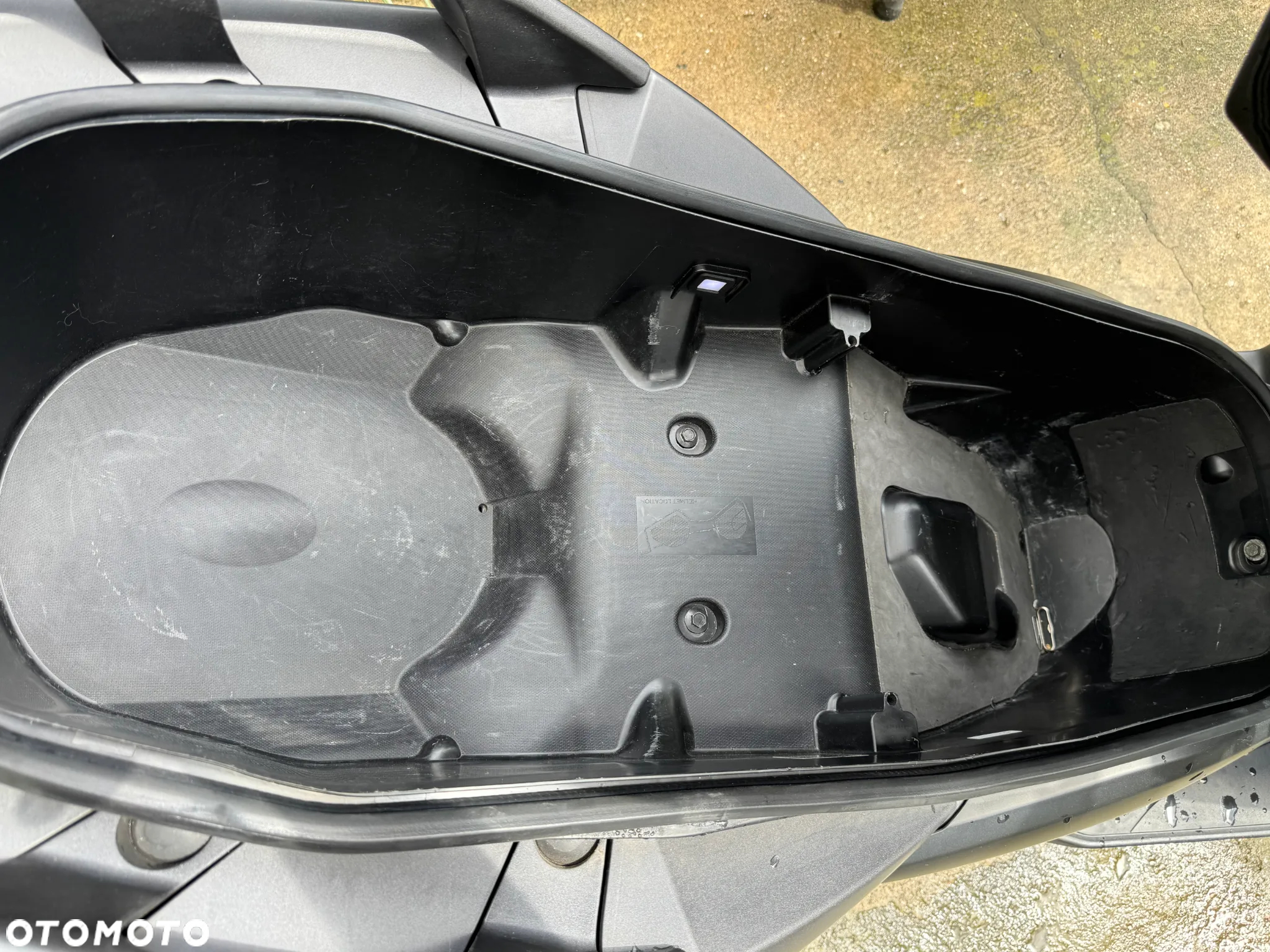 Yamaha X-max - 11