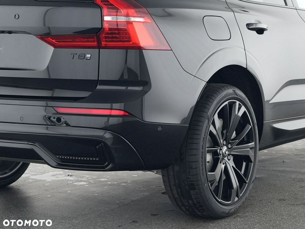Volvo XC 60 T8 Plug-In Hybrid AWD Plus Black Edition - 11