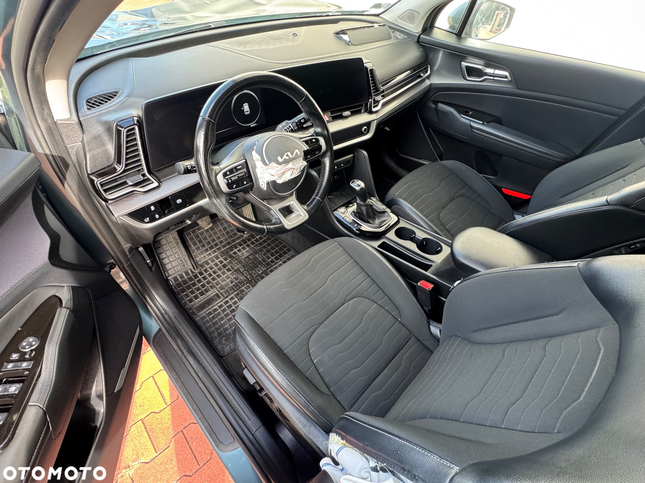 Kia Sportage 1.6 T-GDI Business Line 2WD - 31