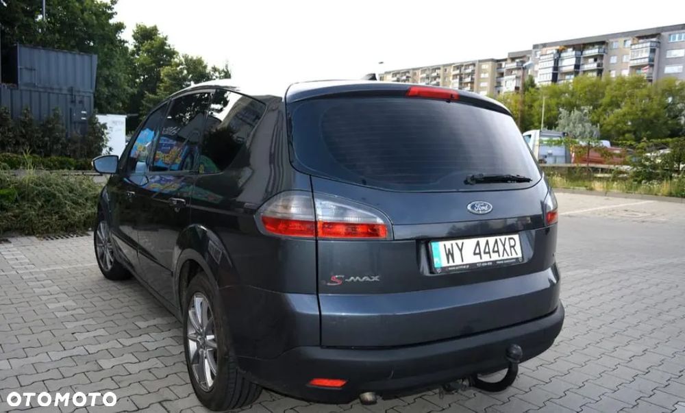Ford S-Max 2.0 TDCi DPF Titanium - 11