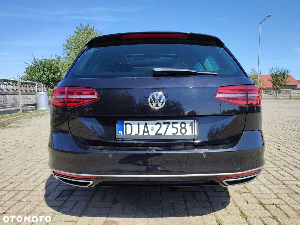 Volkswagen Passat - 6