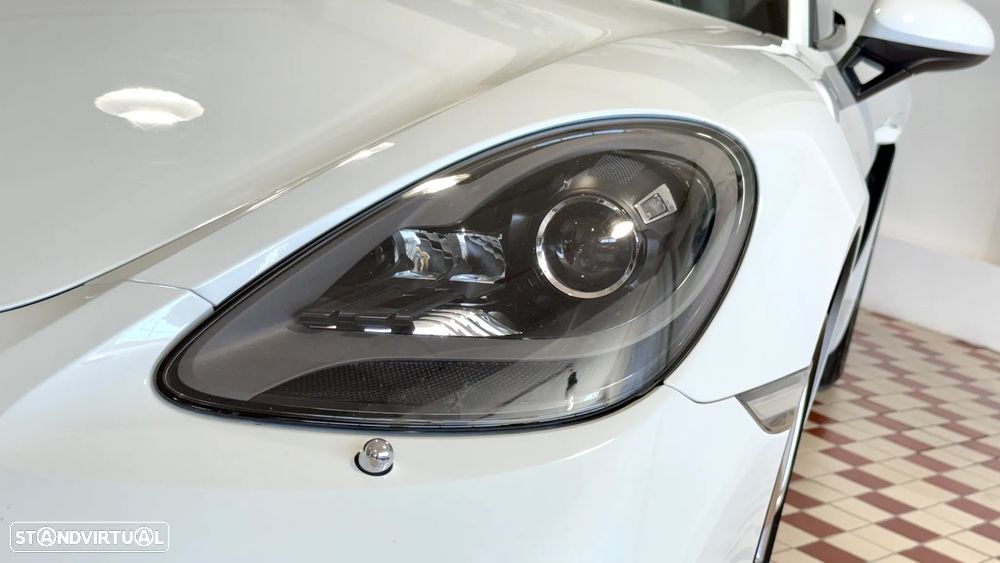 Porsche 718 Boxster 2.0 - 17