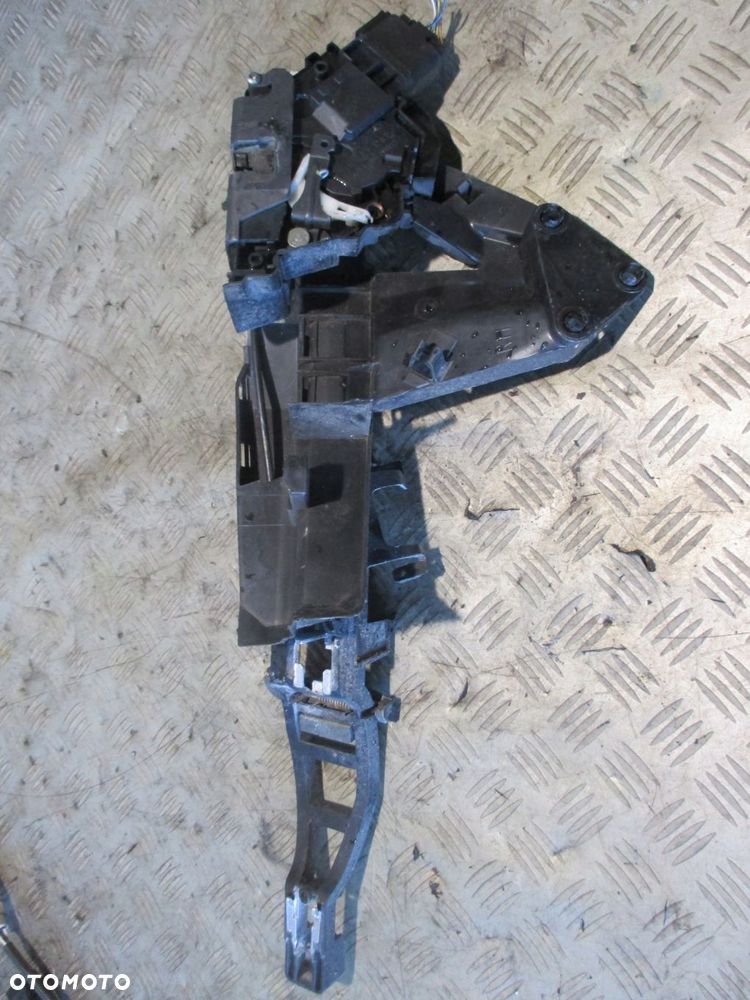 ZAMEK DRZWI PRAWY PRZÓD FORD C-MAX - 1