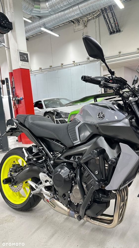 Yamaha MT - 9