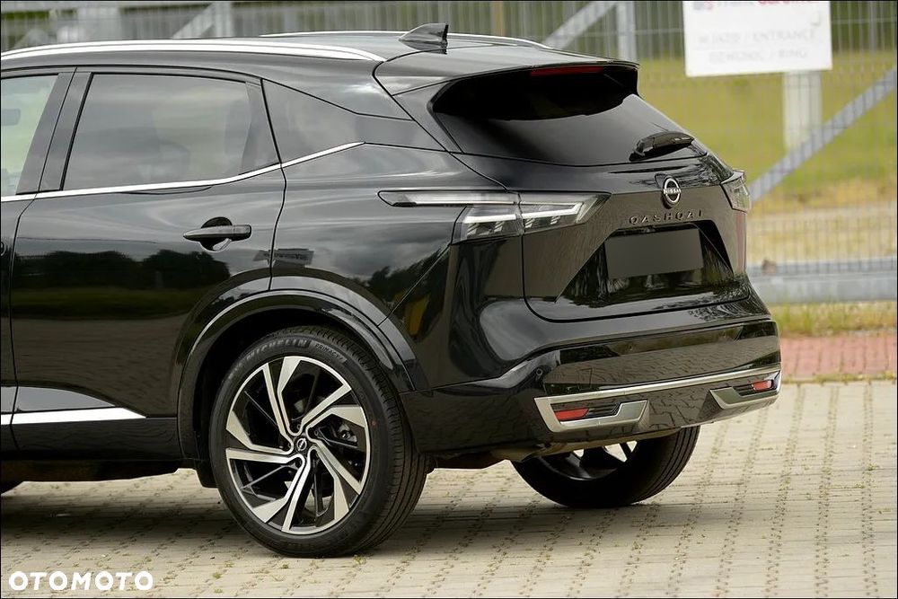 Nissan Qashqai 1.3 DIG-T MHEV Xtronic Tekna+ - 9