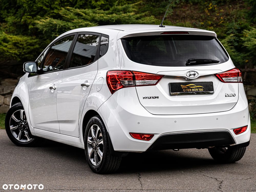 Hyundai ix20 1.4 Premium - 4