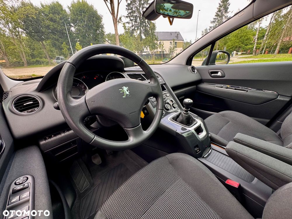 Peugeot 5008 HDI FAP 115 Family - 34