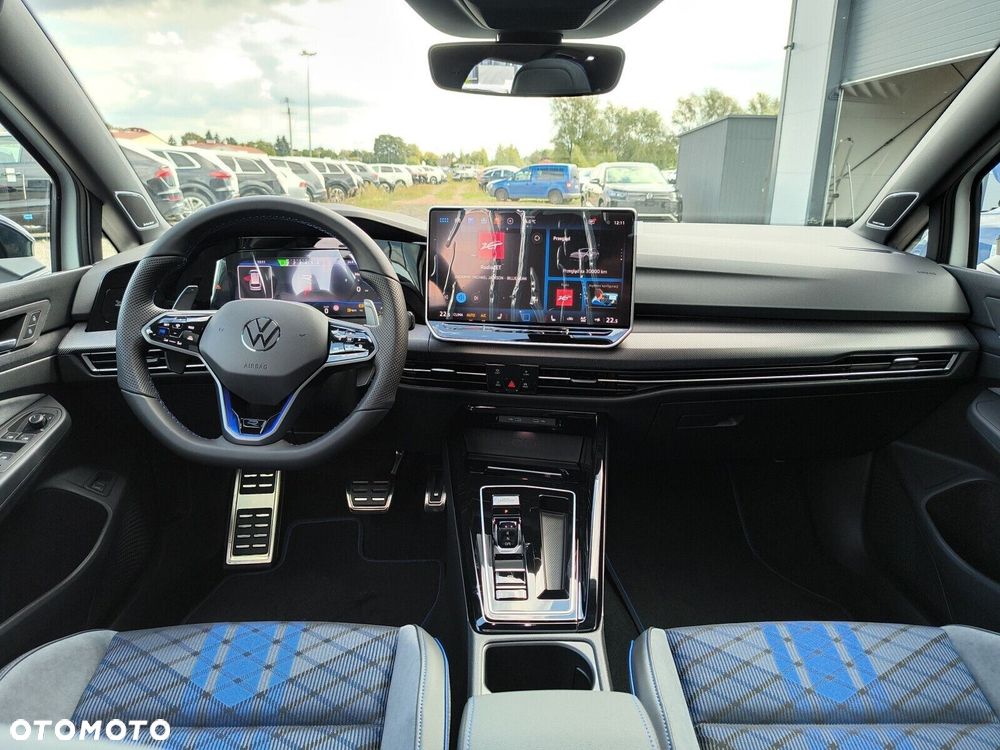 Volkswagen Golf Variant 2.0 TSI 4Motion R - 35