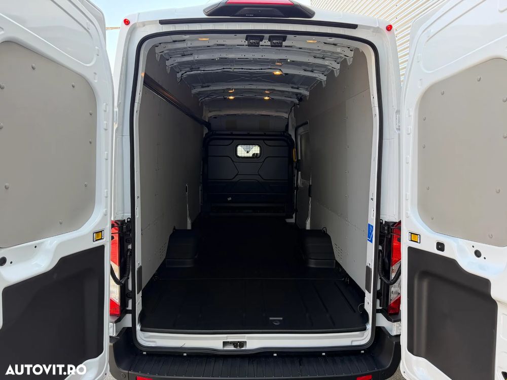 Ford Transit - 22