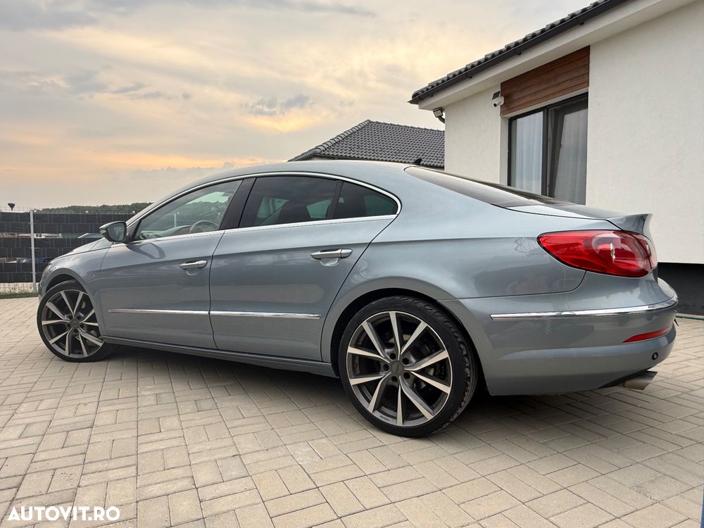 Volkswagen Passat CC 2.0 TDI DPF - 2