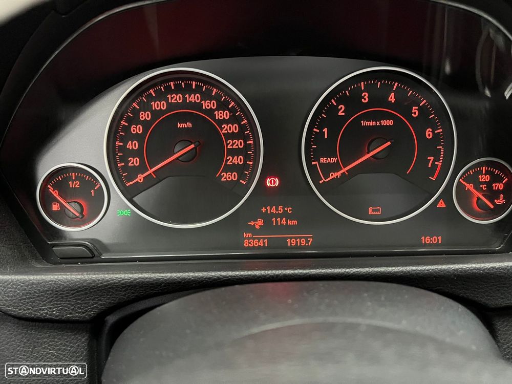 BMW 330 e iPerformance Line Sport - 12