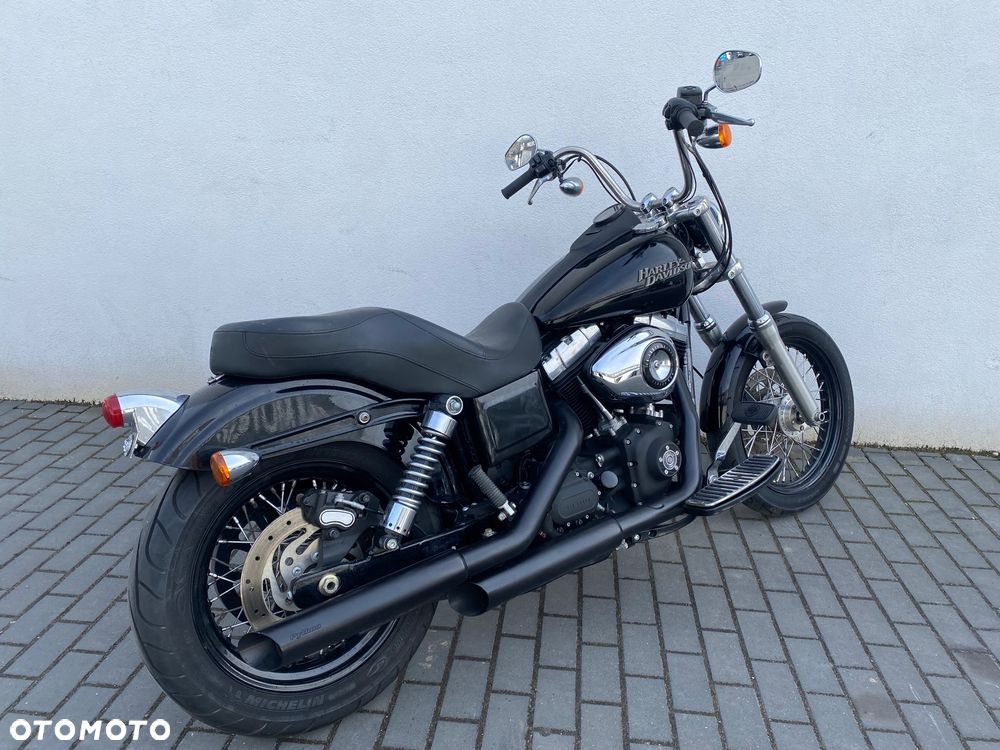 Harley-Davidson Dyna Street Bob - 2