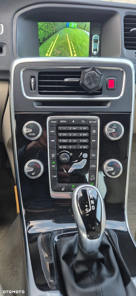 Volvo S60 T5 Drive-E Summum - 2
